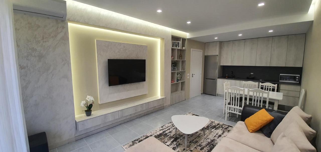 Vlorë Deluxe Apartment מראה חיצוני תמונה